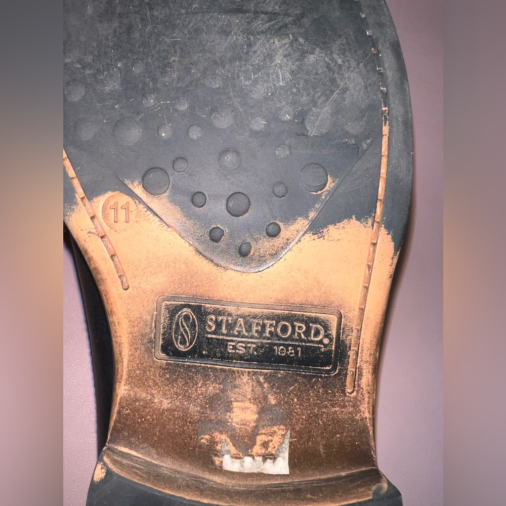 Stafford Executive Wingtip Black Leather Oxford Dress Shoes Men’s Size 11 M - Picture 6 of 9